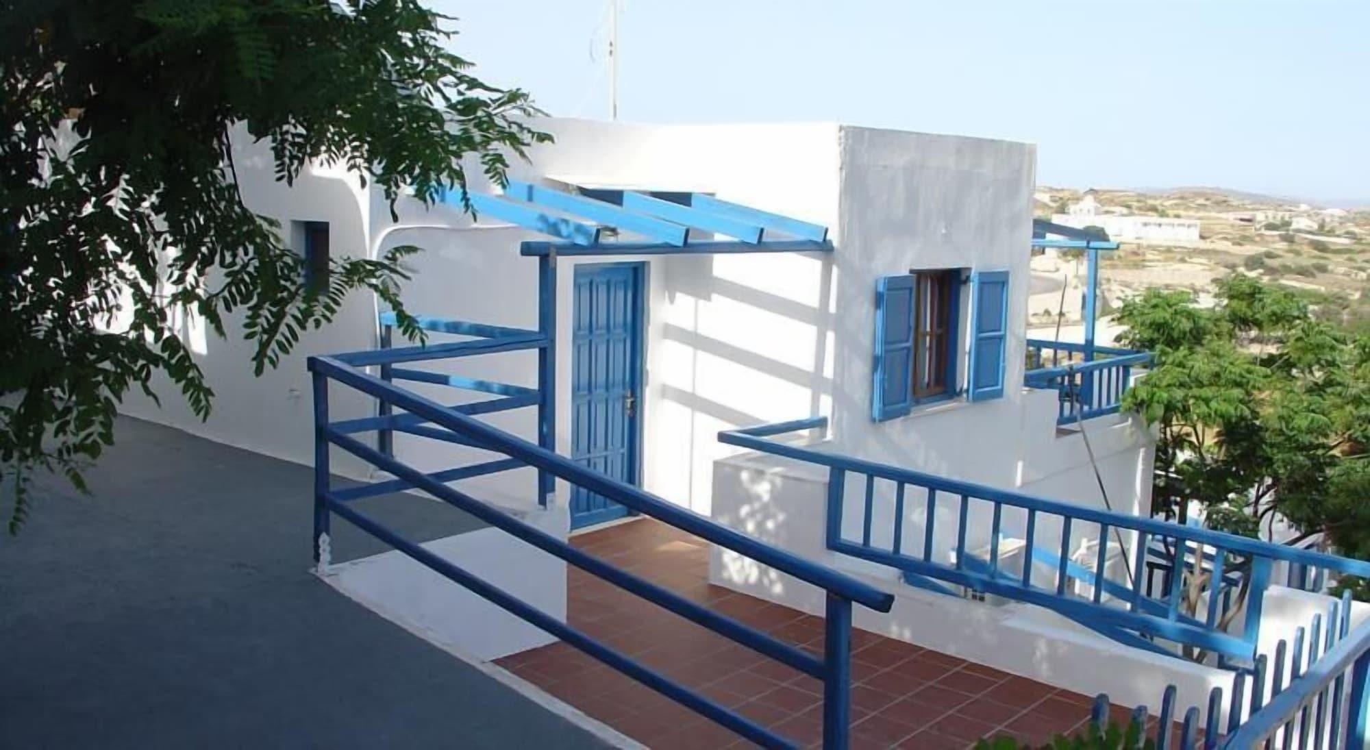 Agnanti Hotel Adamantas  Exterior photo