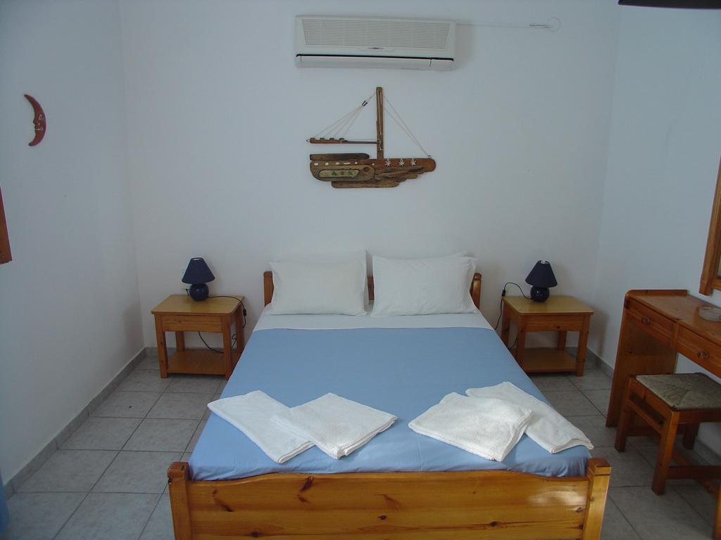 Agnanti Hotel Adamantas  Exterior photo