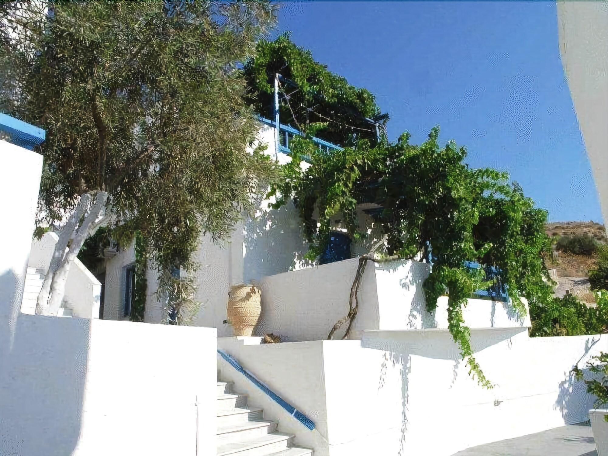 Agnanti Hotel Adamantas  Exterior photo