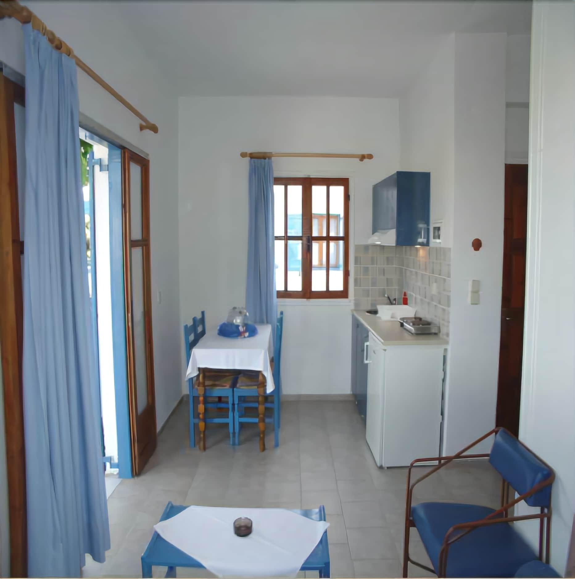 Agnanti Hotel Adamantas  Exterior photo